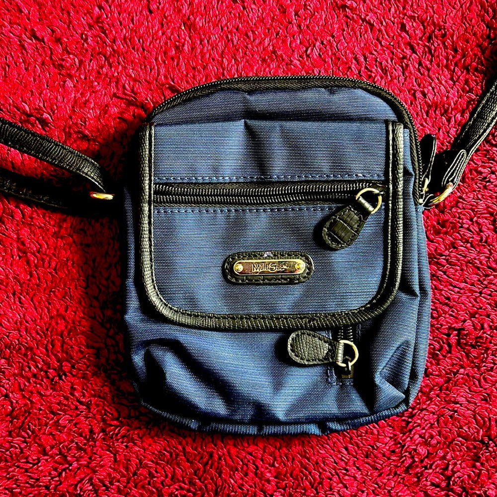 🌟MULTI SAC crossbody wallet - great for everyday use, travel or day trips!🌟